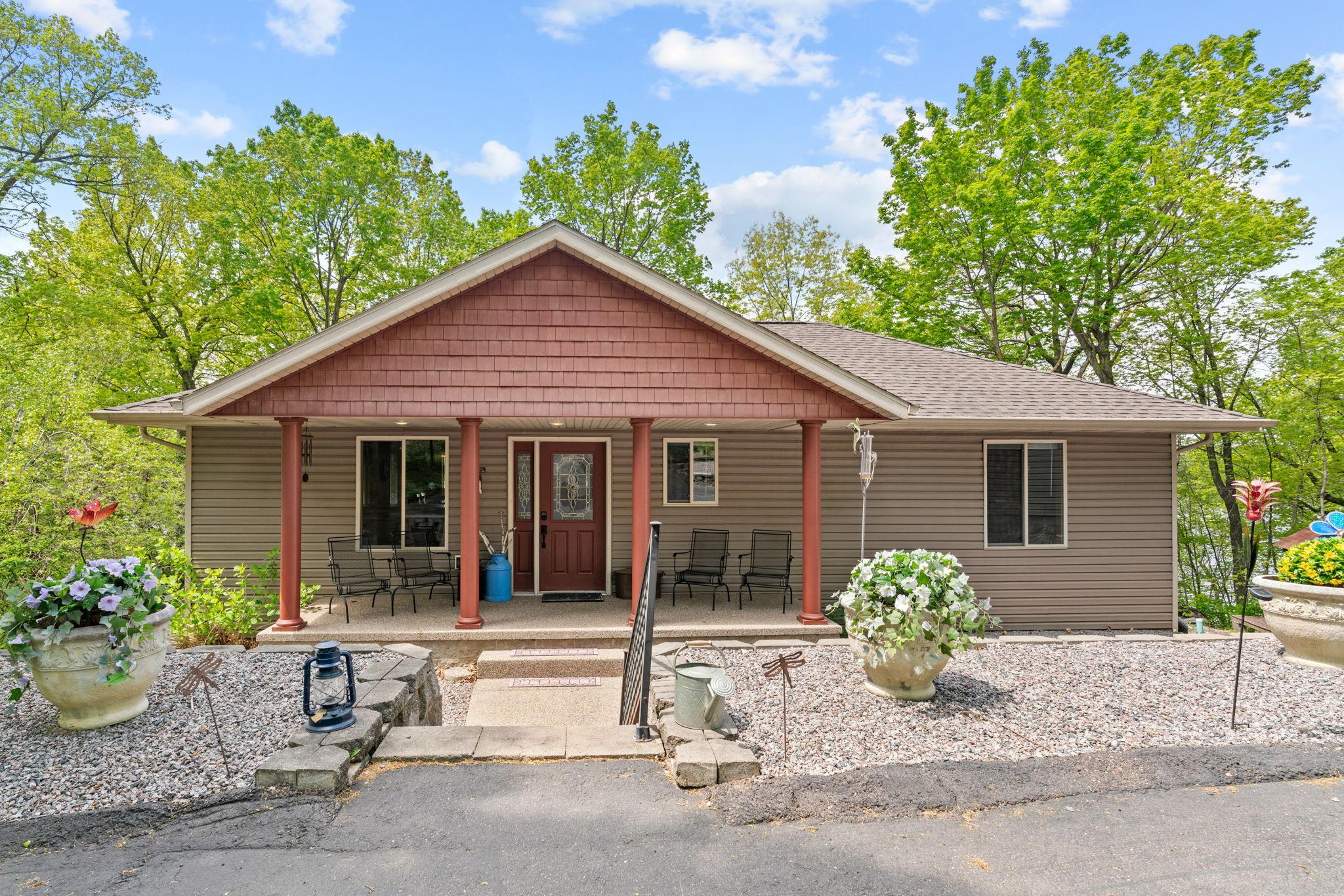 10039 Amigo Trail Property Photo 3
