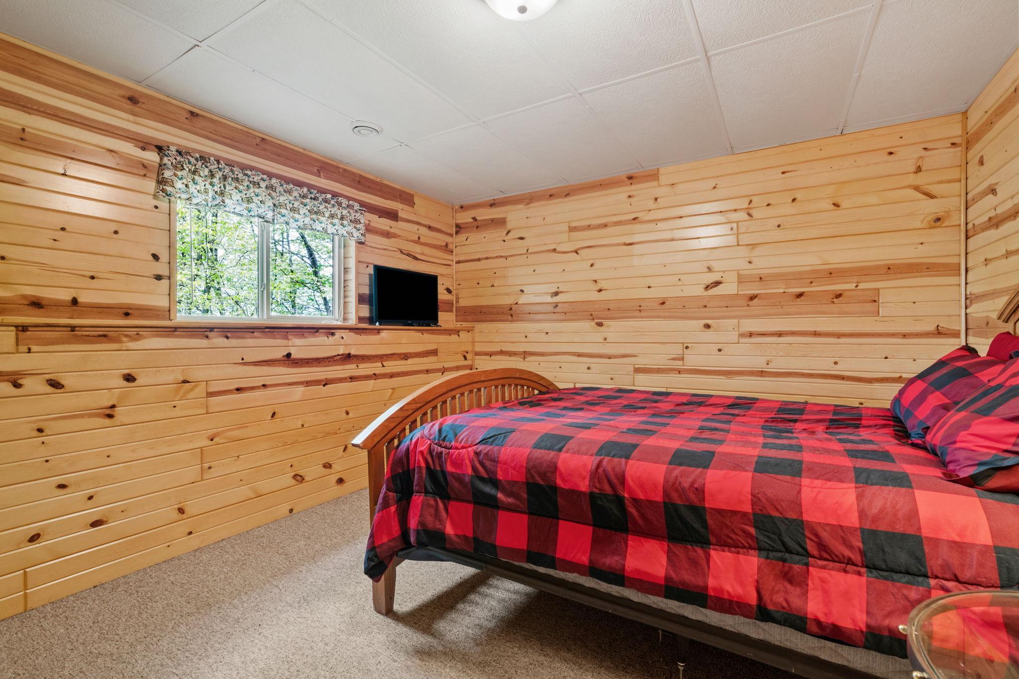 10039 Amigo Trail Property Photo 17