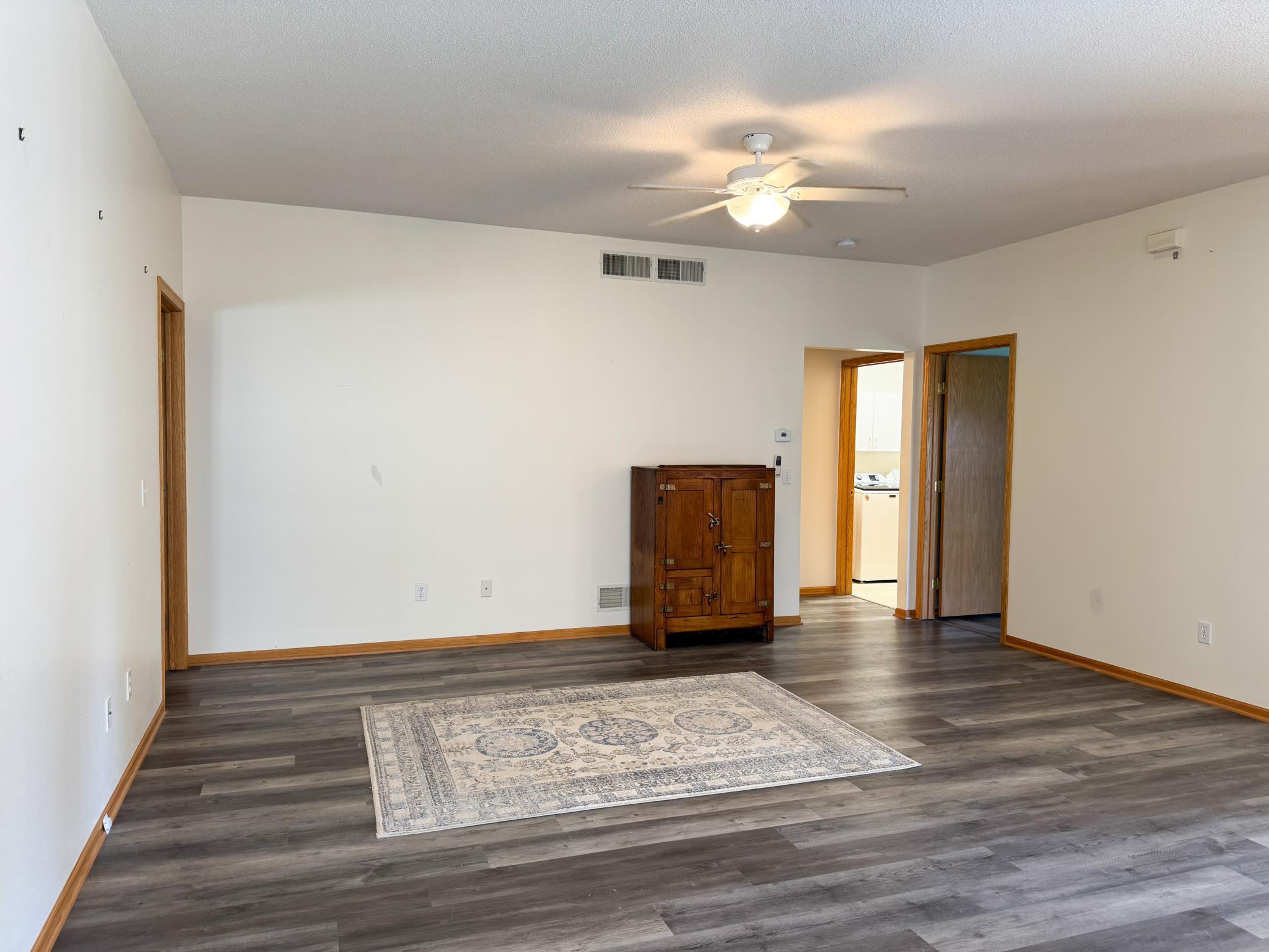 160 Cardinal Lane Property Photo 12