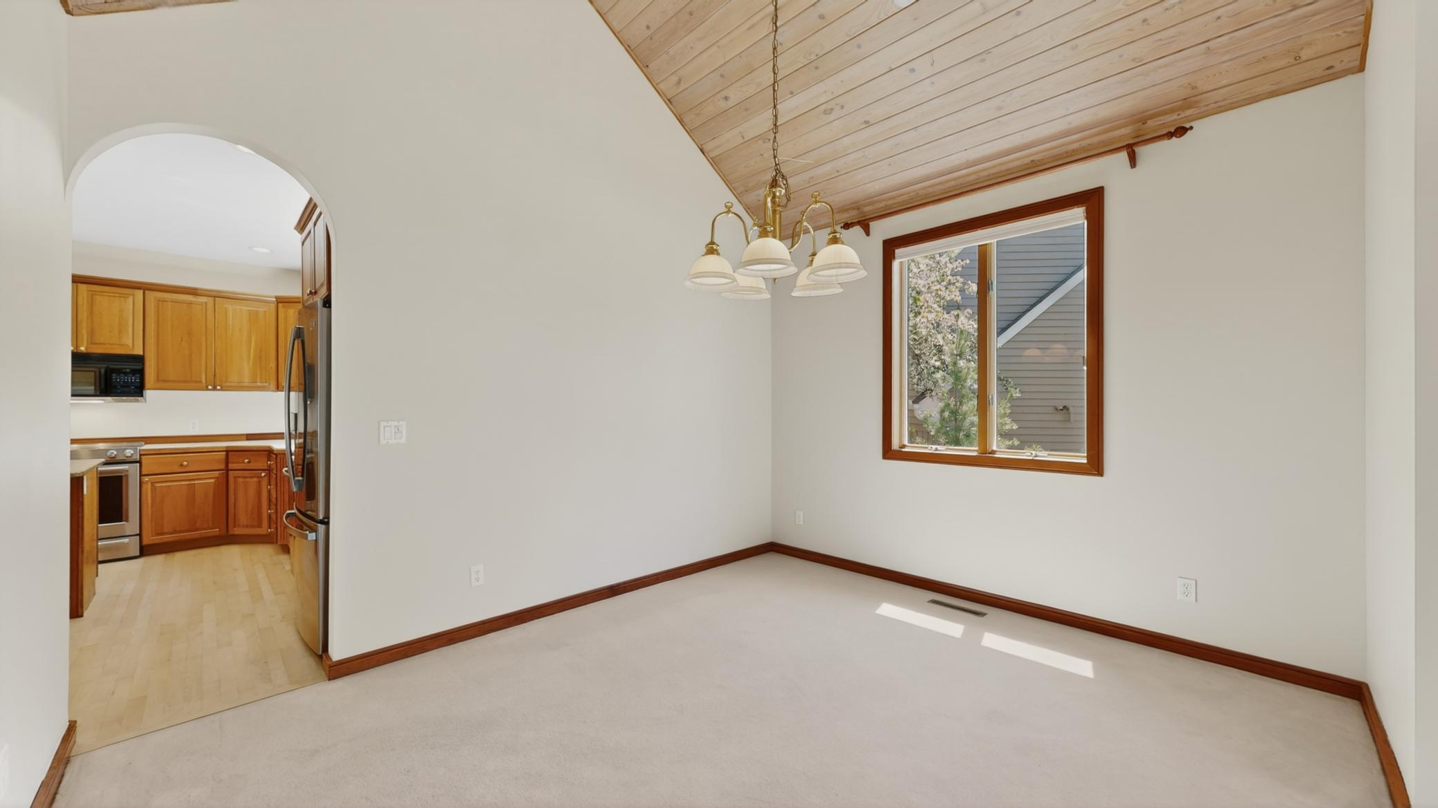 1052 Foxcroft Circle Sw Property Photo 8