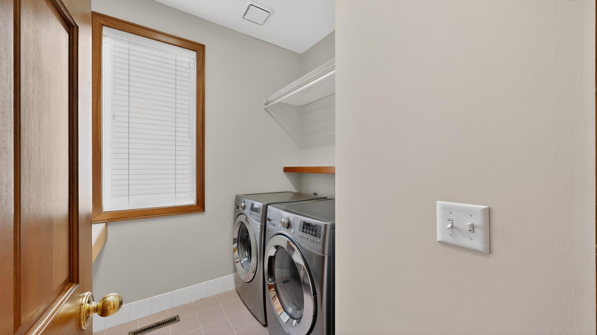 1052 Foxcroft Circle Sw Property Photo 25