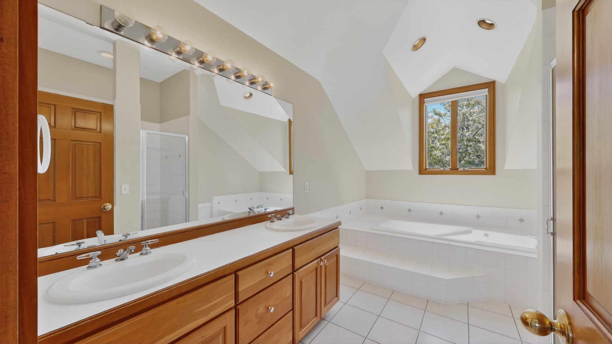 1052 Foxcroft Circle Sw Property Photo 29