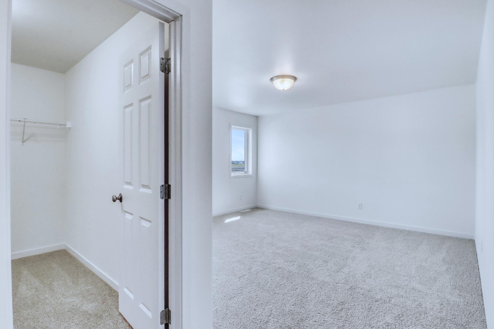 6856 Belding Drive S Property Photo 29