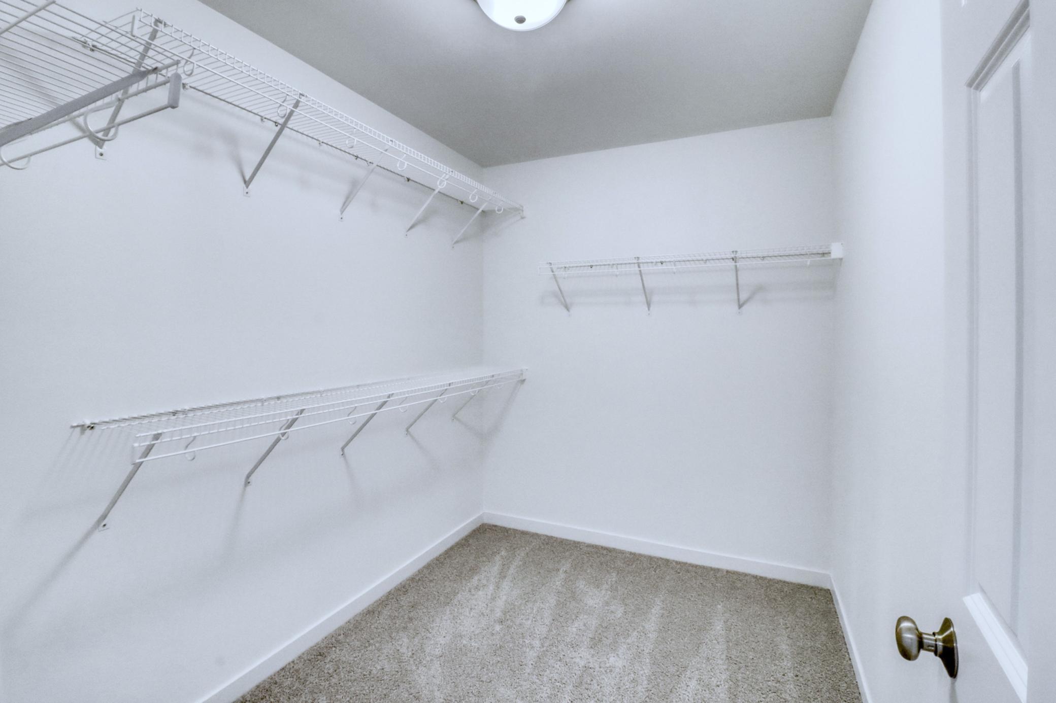 6856 Belding Drive S Property Photo 31