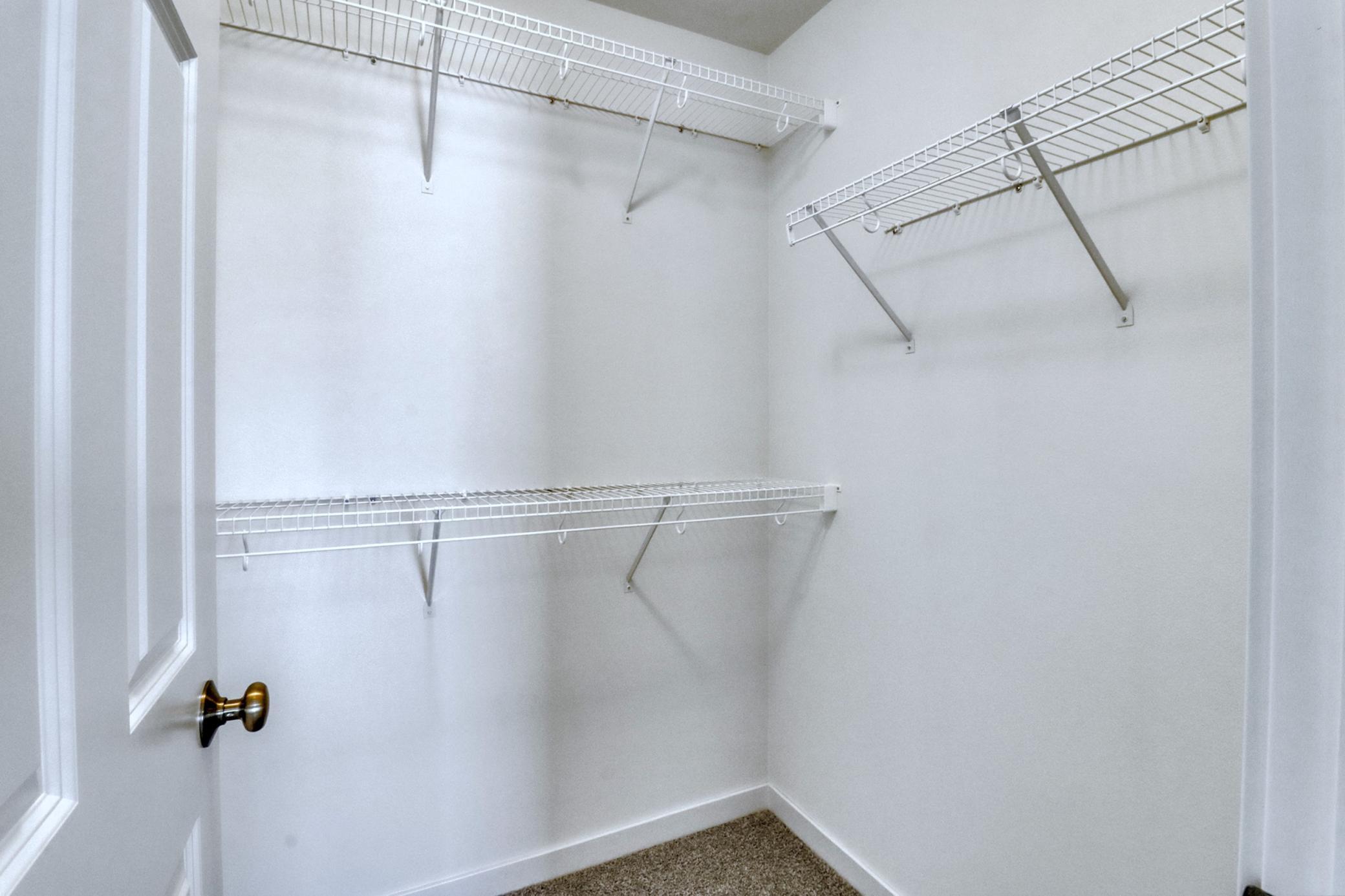 6856 Belding Drive S Property Photo 36