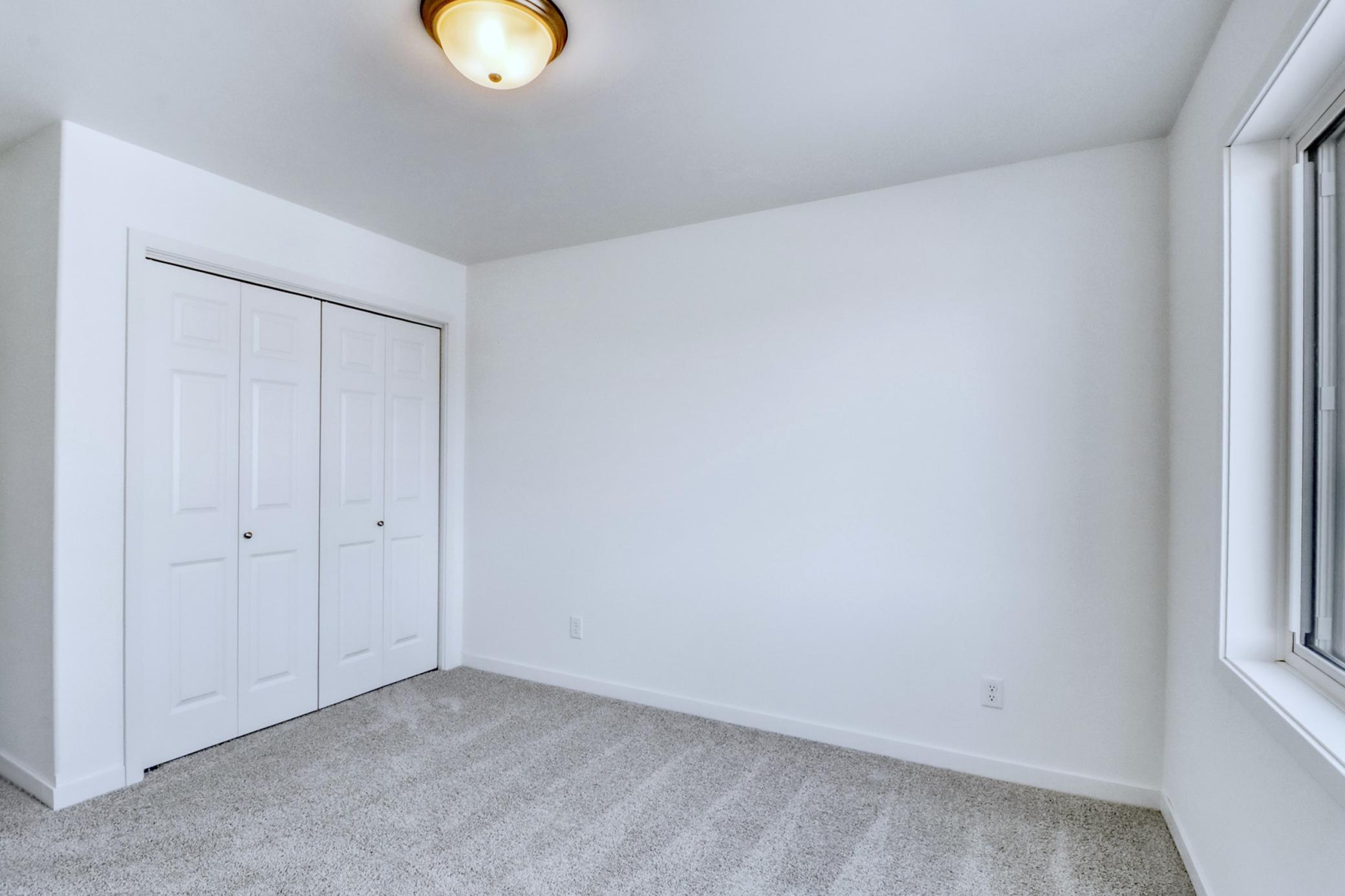 6856 Belding Drive S Property Photo 37