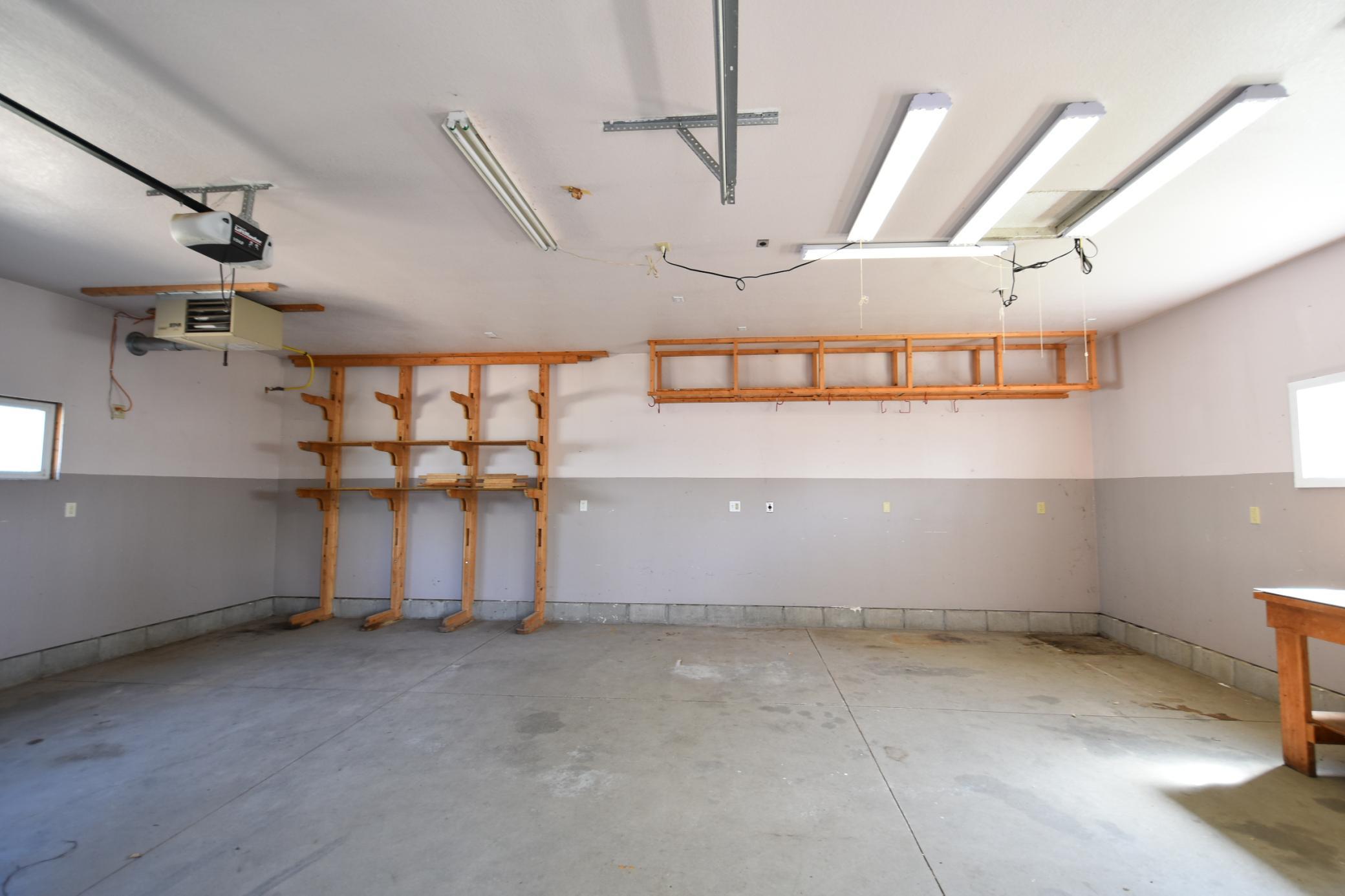 131 E 7th Street Property Photo 6