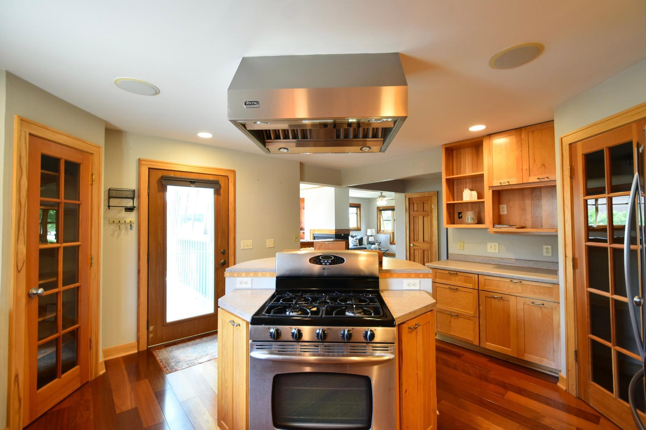 131 E 7th Street Property Photo 15