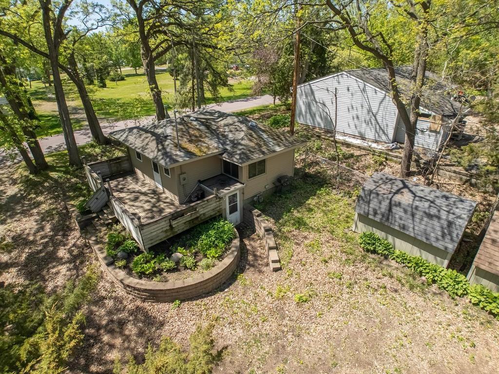 527 Marian Street Property Photo 4