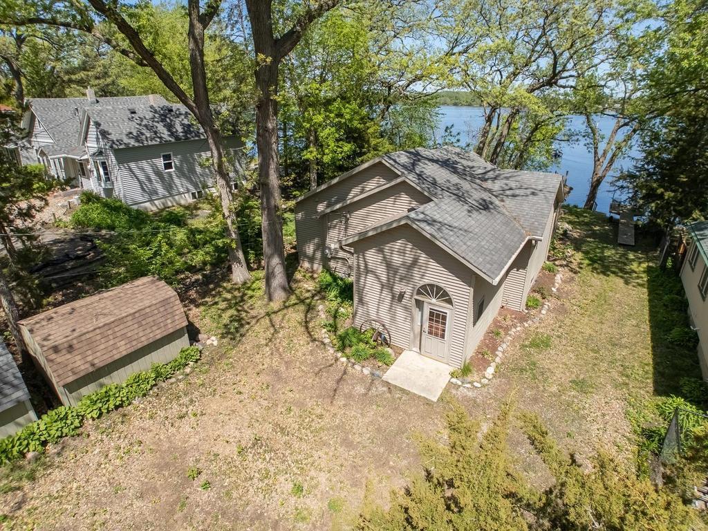 527 Marian Street Property Photo 5