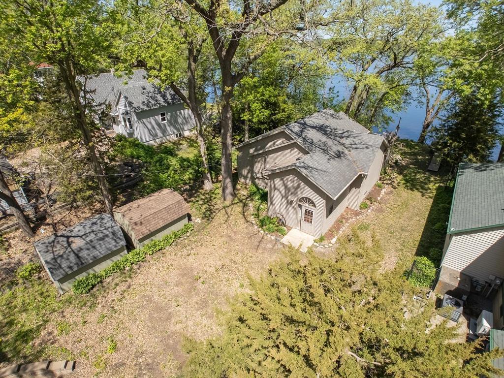 527 Marian Street Property Photo 6
