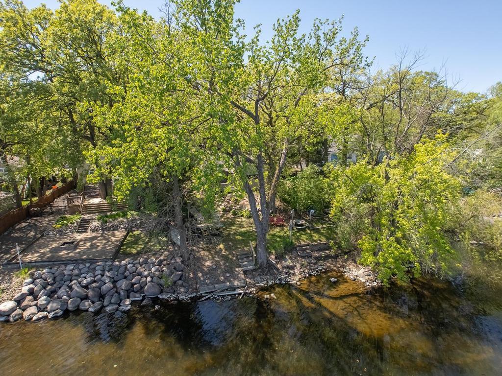527 Marian Street Property Photo 15