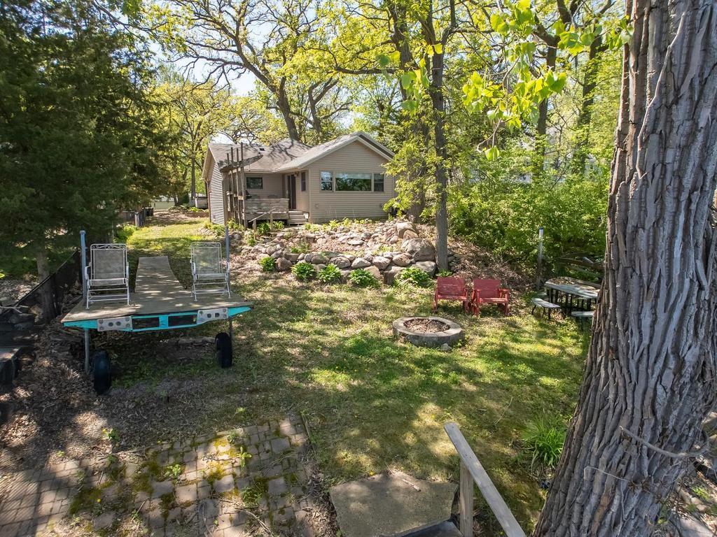 527 Marian Street Property Photo 17