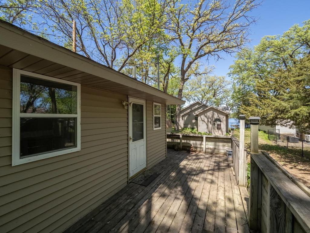 527 Marian Street Property Photo 21