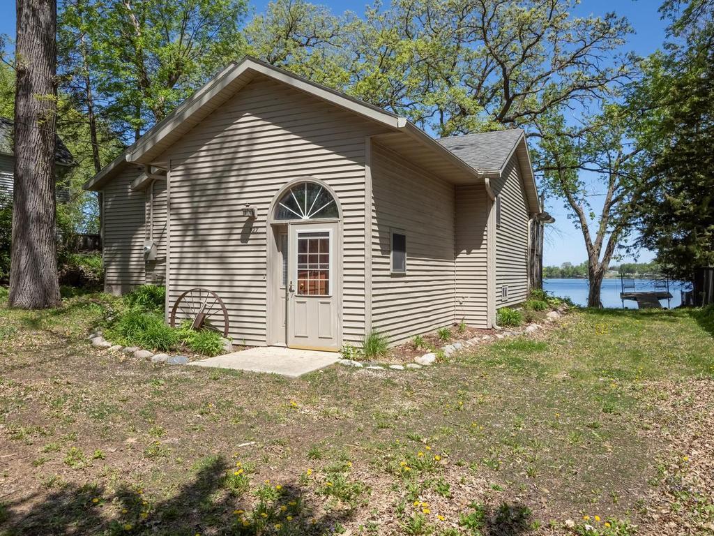 527 Marian Street Property Photo 23