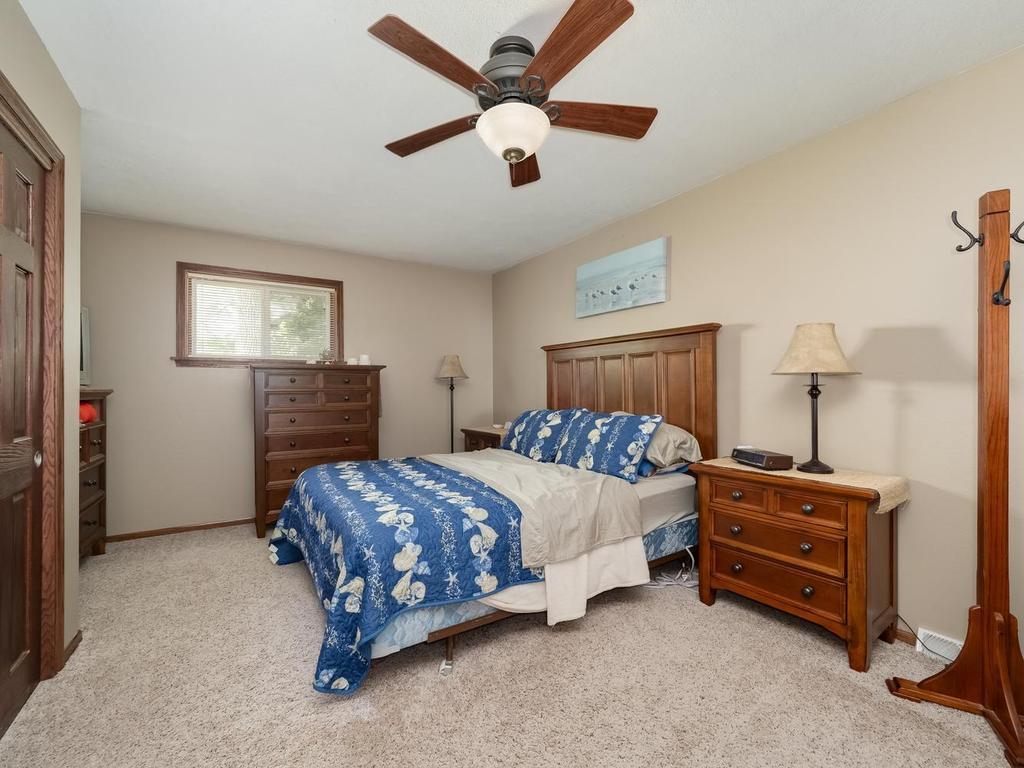 527 Marian Street Property Photo 33