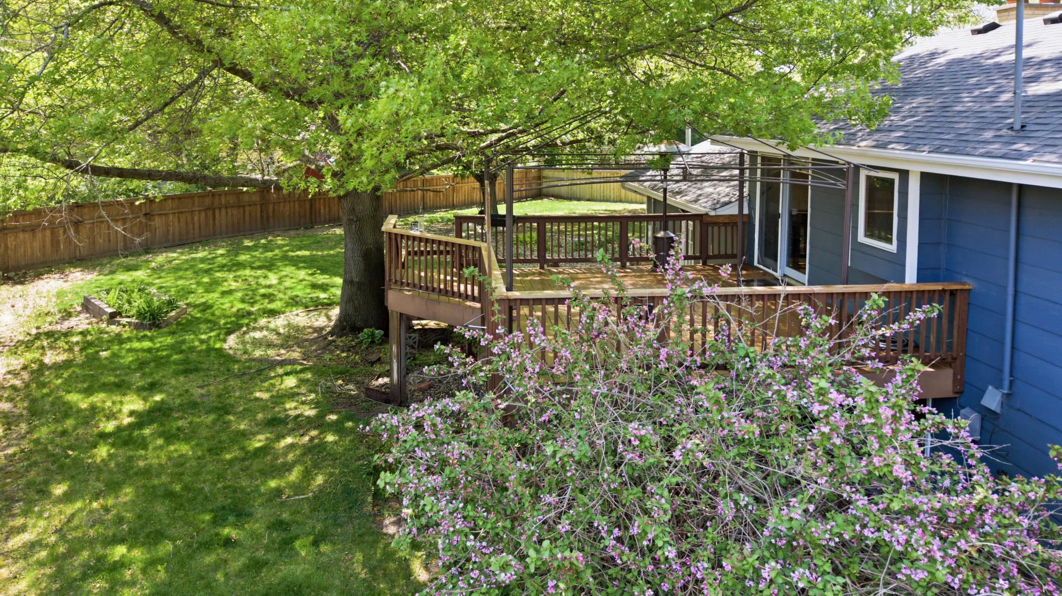 311 Eagle Ridge Circle Property Photo 4