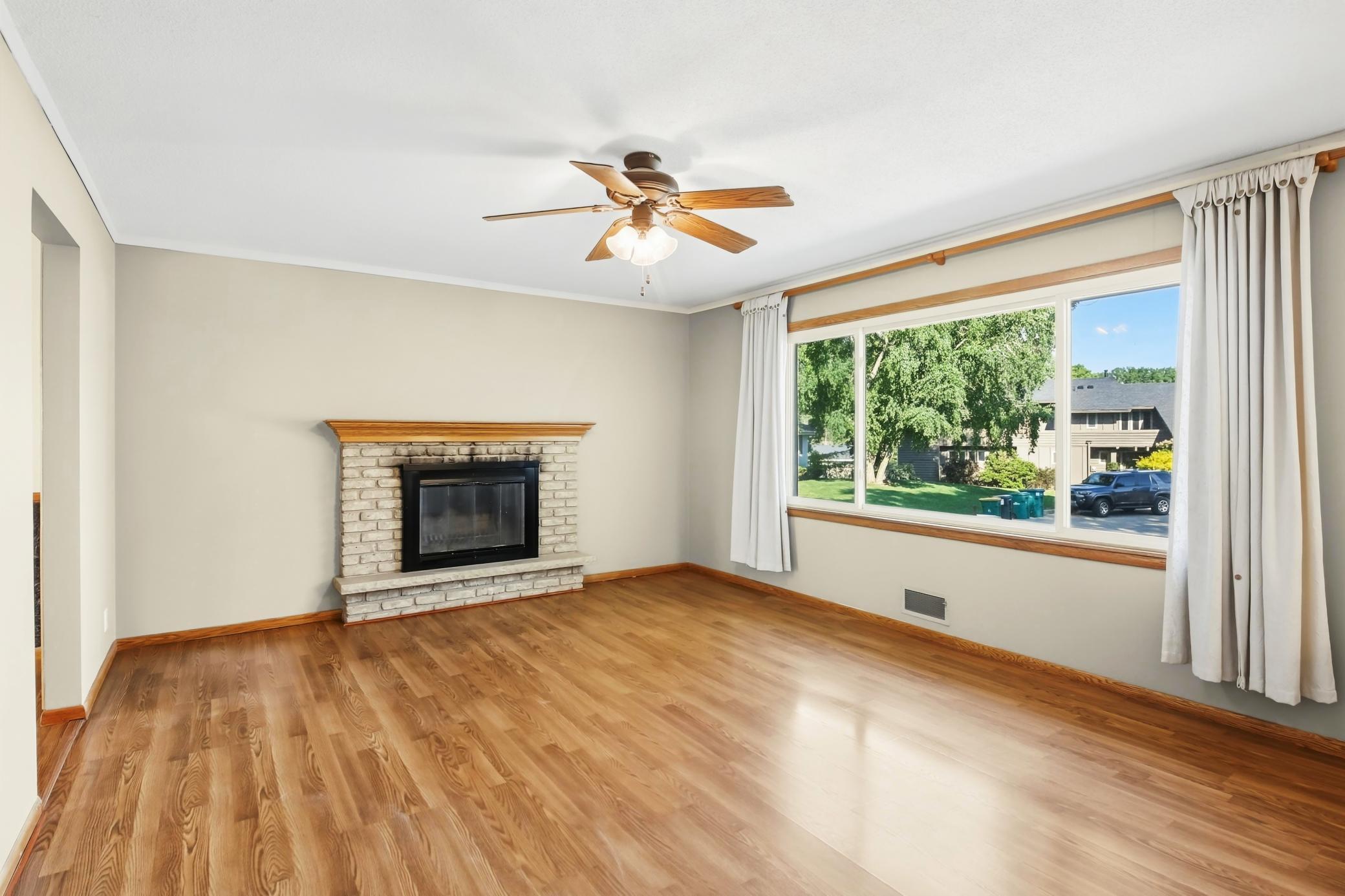 311 Eagle Ridge Circle Property Photo 12