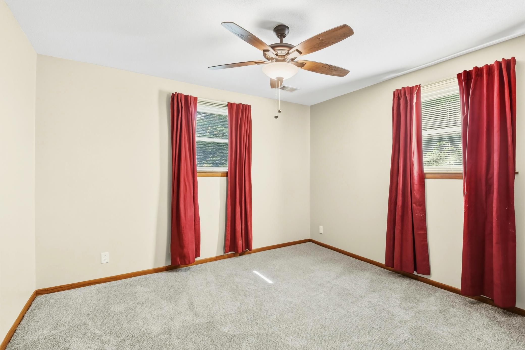 311 Eagle Ridge Circle Property Photo 28