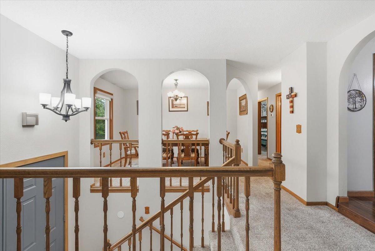 1072 Edgewood Circle Property Photo 7