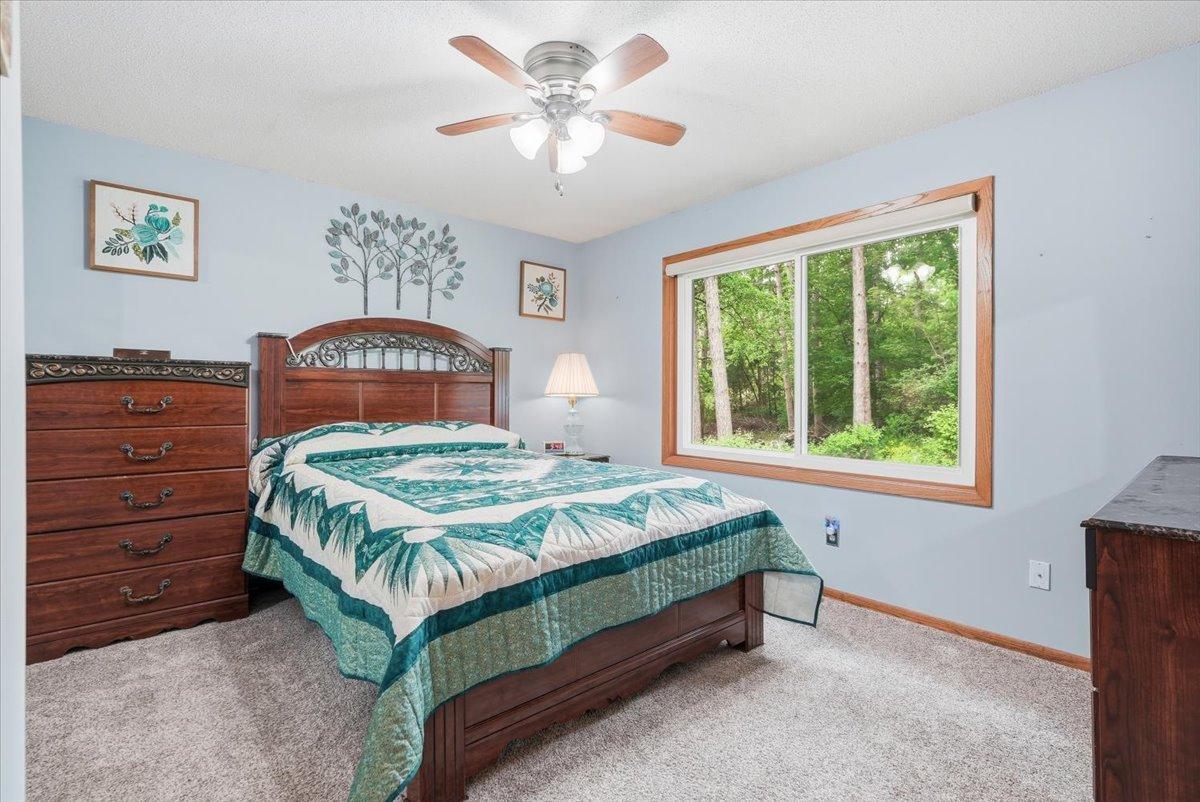 1072 Edgewood Circle Property Photo 14