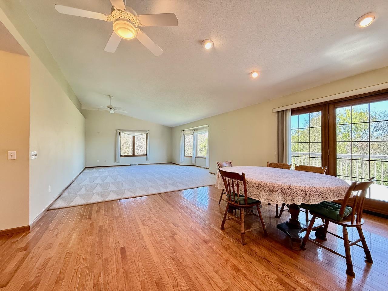 1400 S Cascade Street Property Photo 10