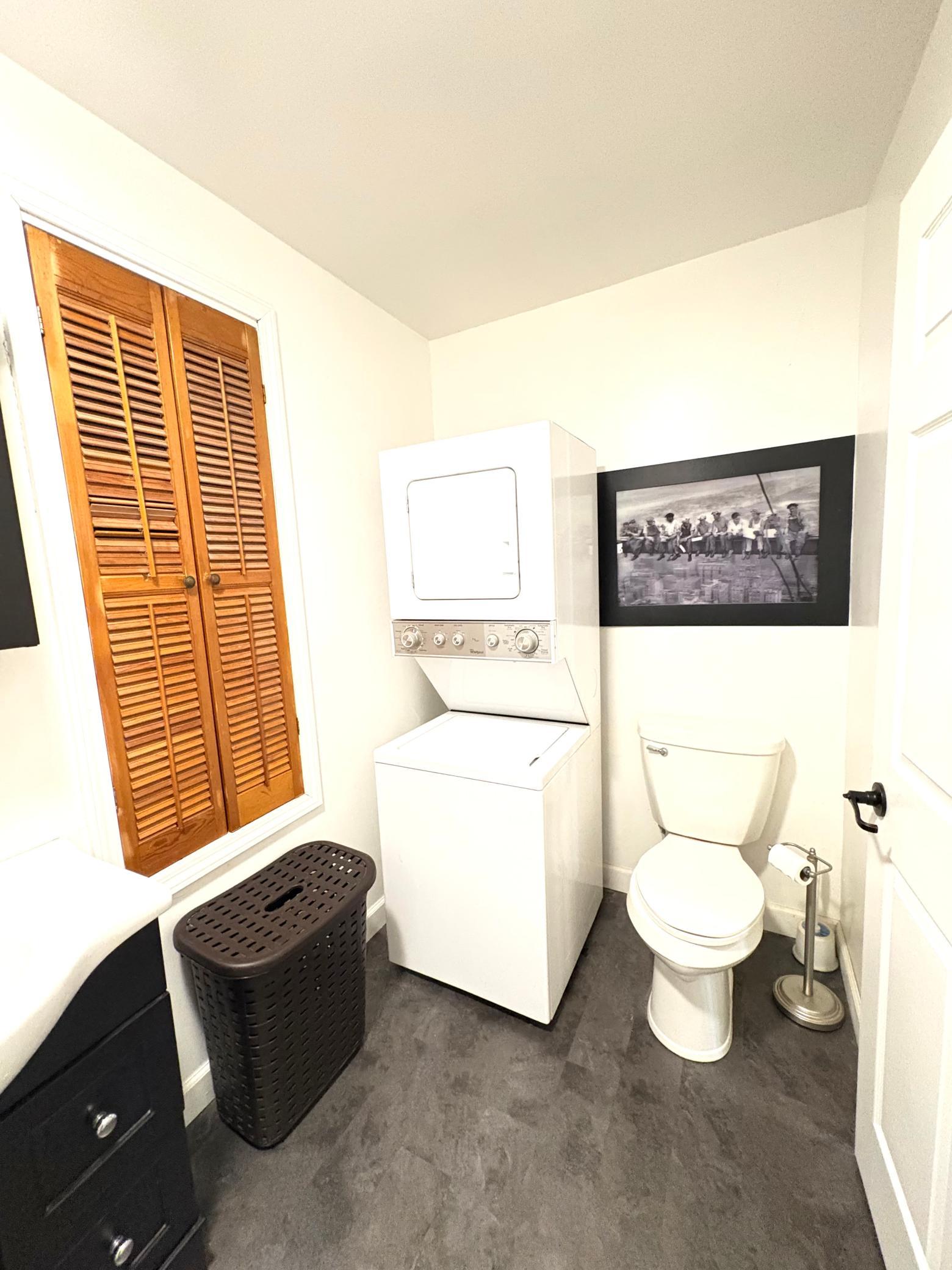 871 7th Street Property Photo 6