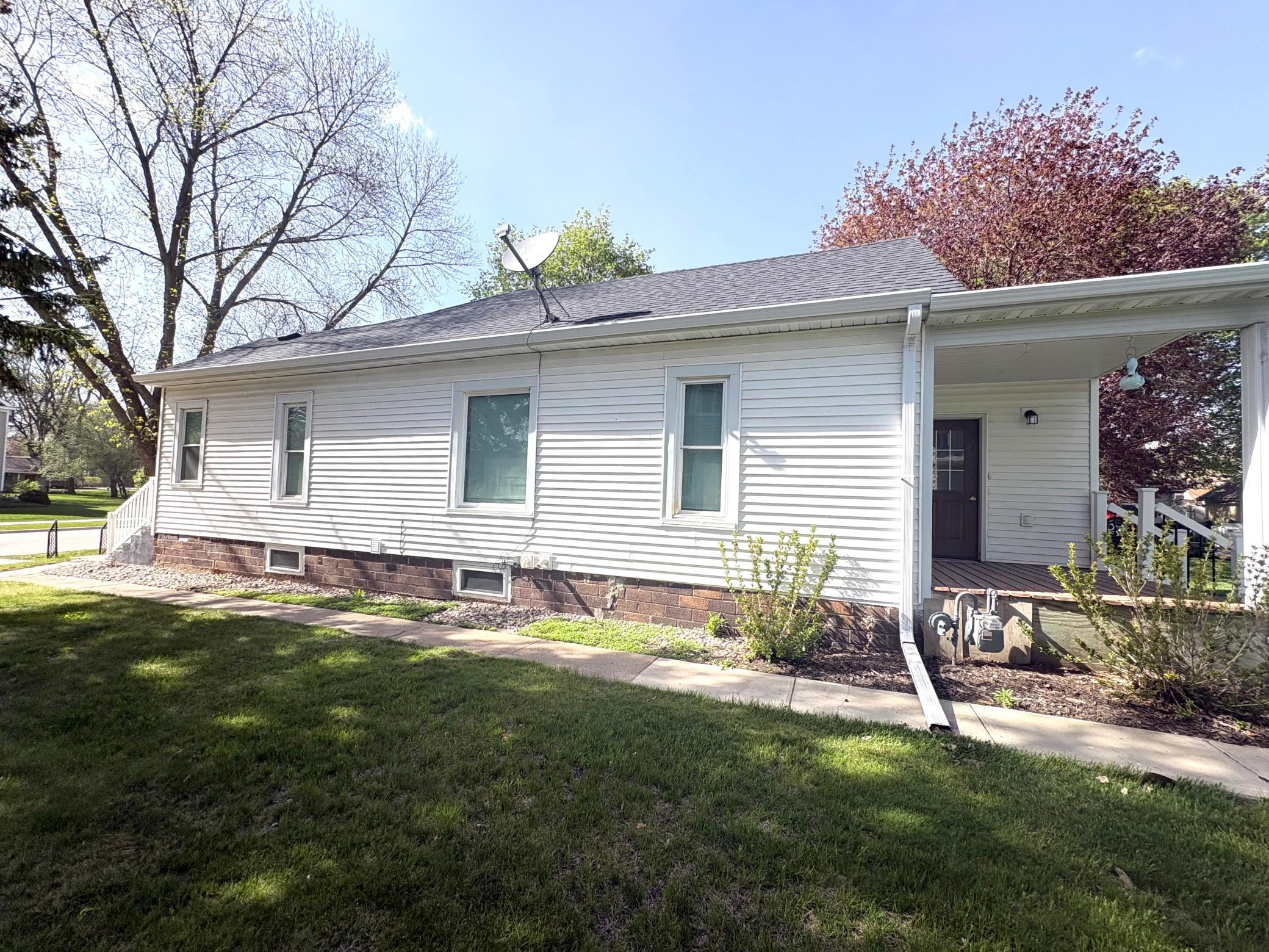871 7th Street Property Photo 27