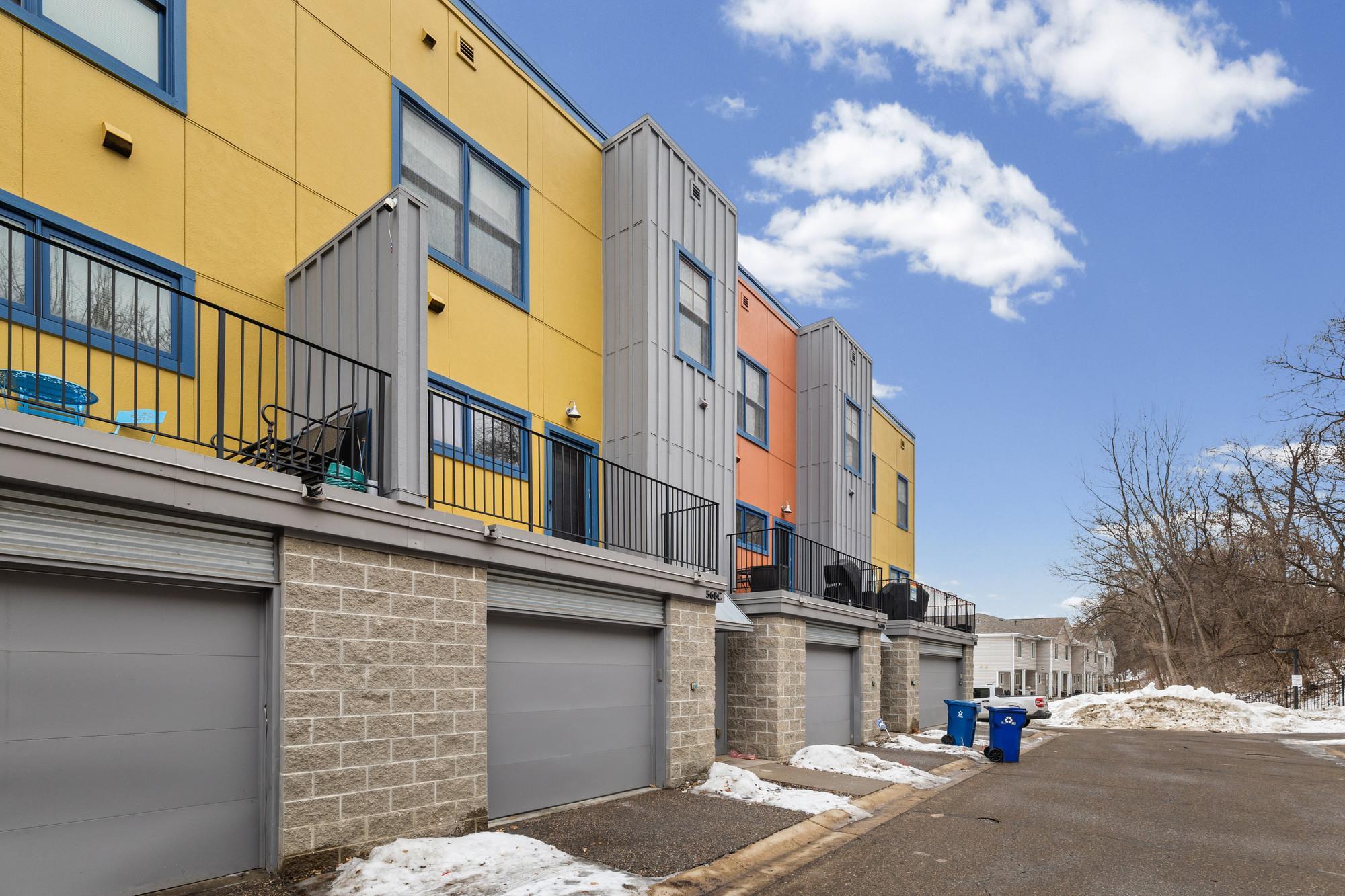 568 State Street C Property Photo 6