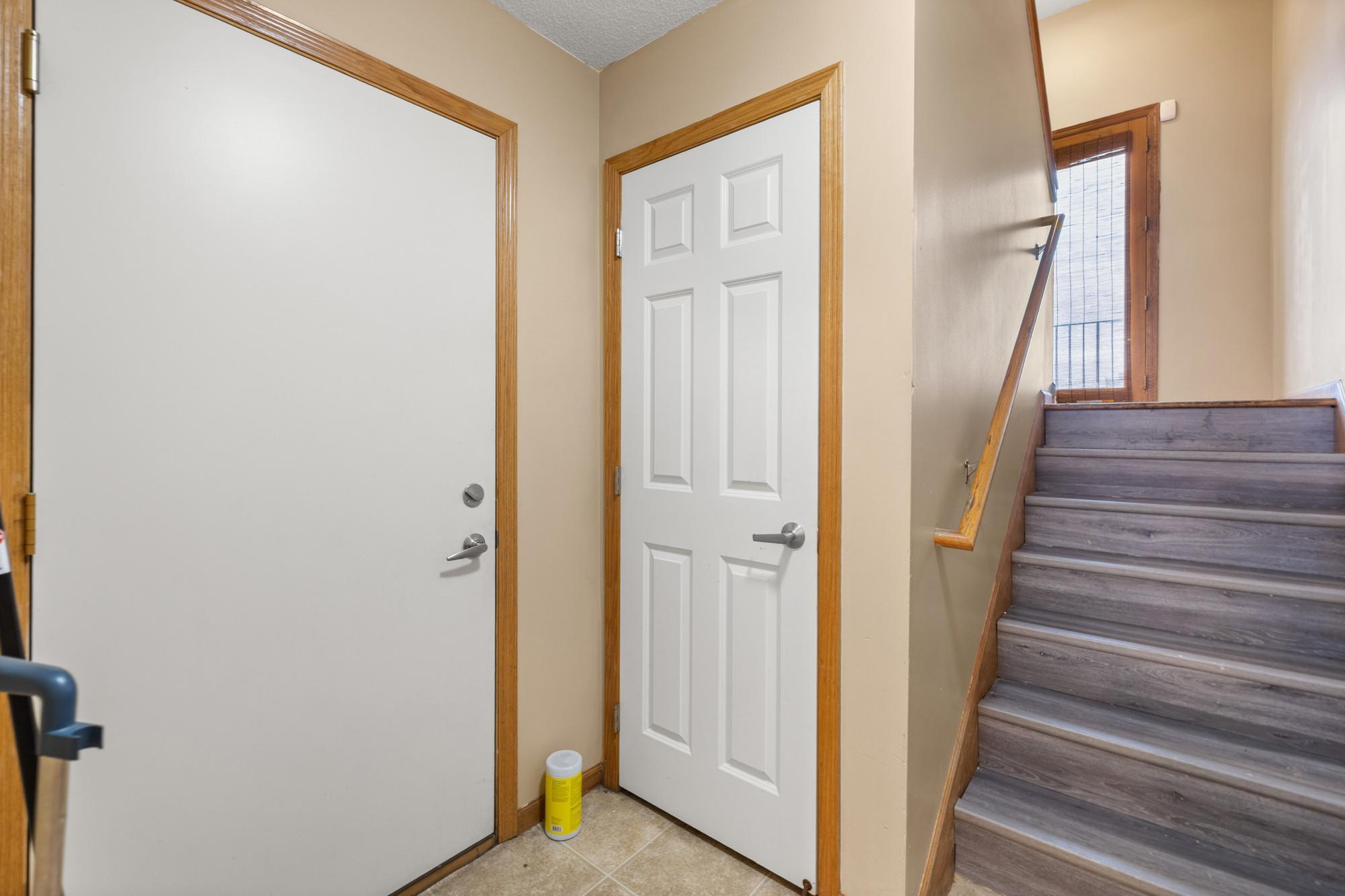 568 State Street C Property Photo 8