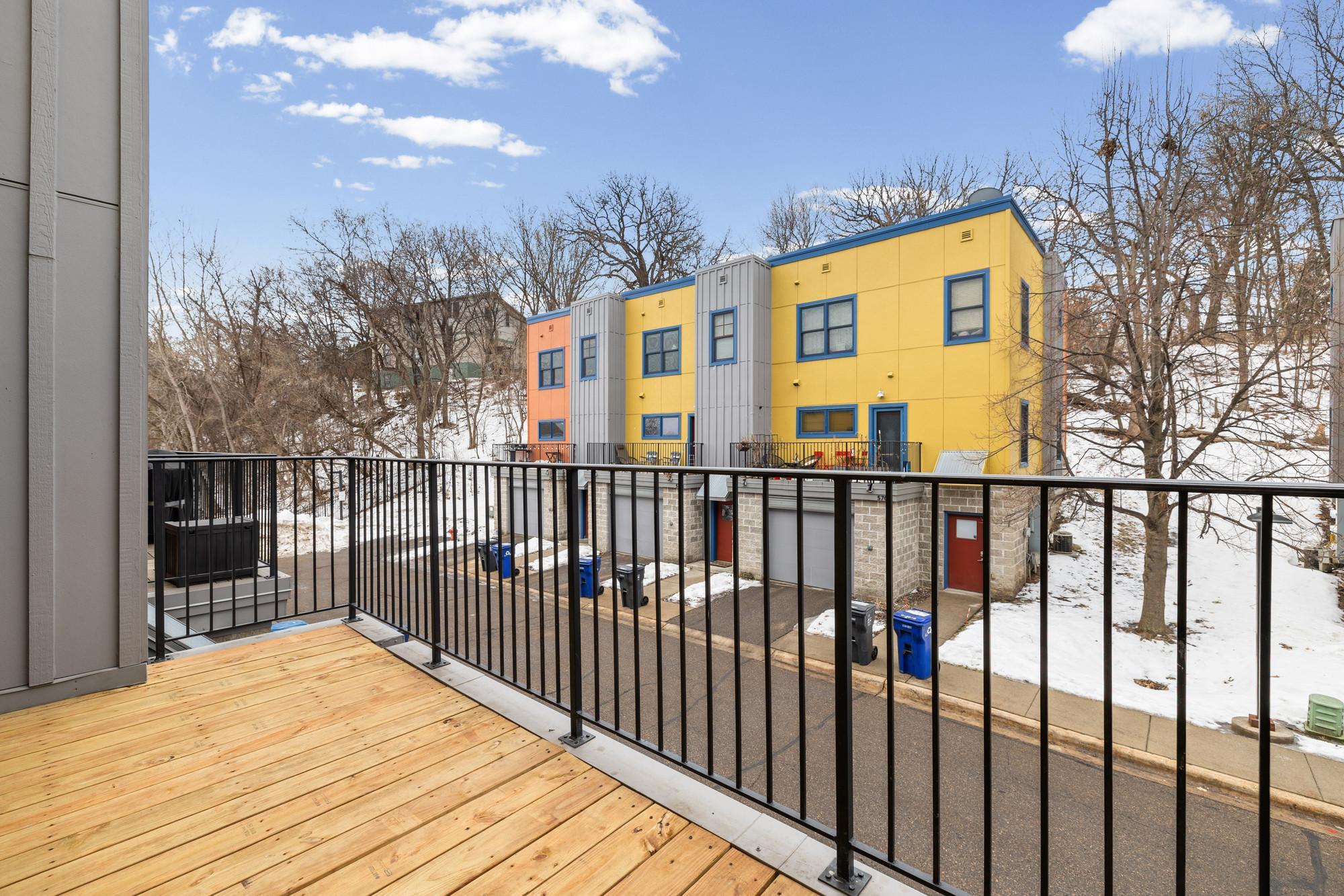 568 State Street C Property Photo 10