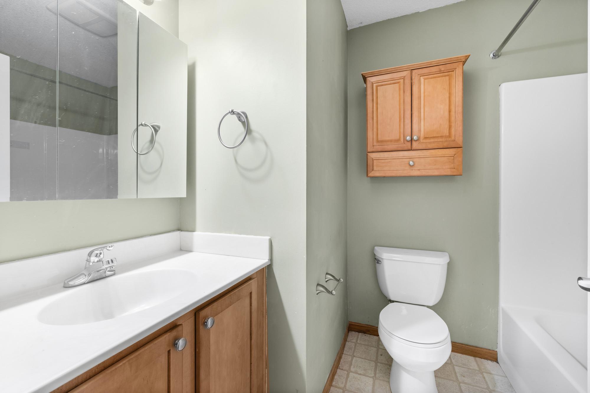 568 State Street C Property Photo 25