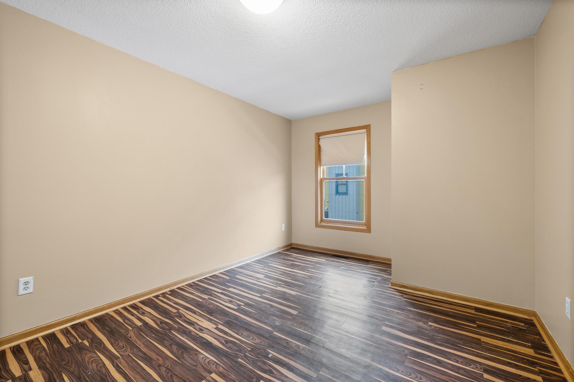 568 State Street C Property Photo 28