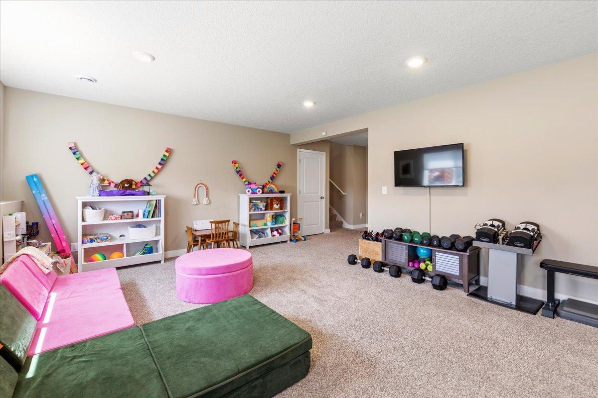 1420 Independence Curve Property Photo 26