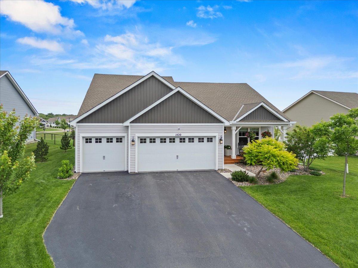 1420 Independence Curve Property Photo 35