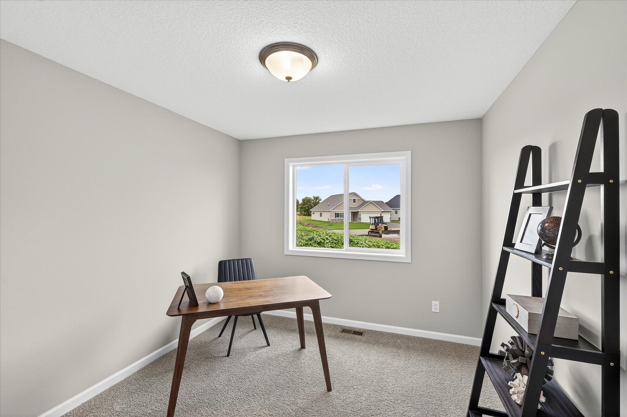 1756 Squirrel Way Property Photo 12