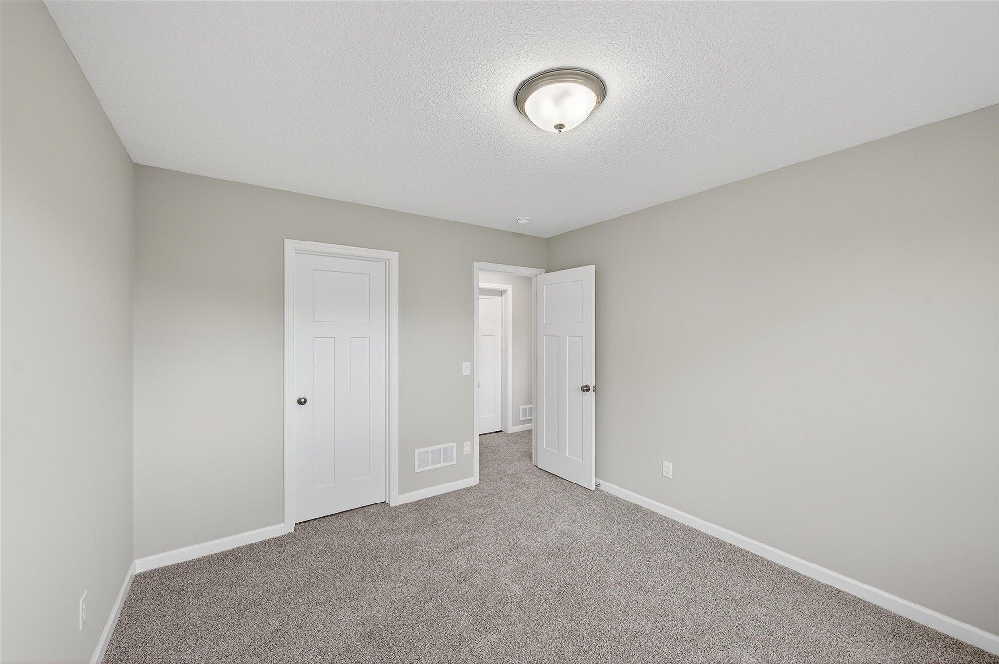 1756 Squirrel Way Property Photo 26