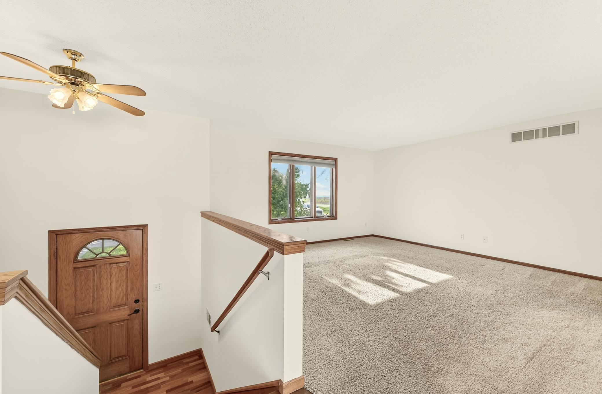 94 Maple Street Property Photo 7