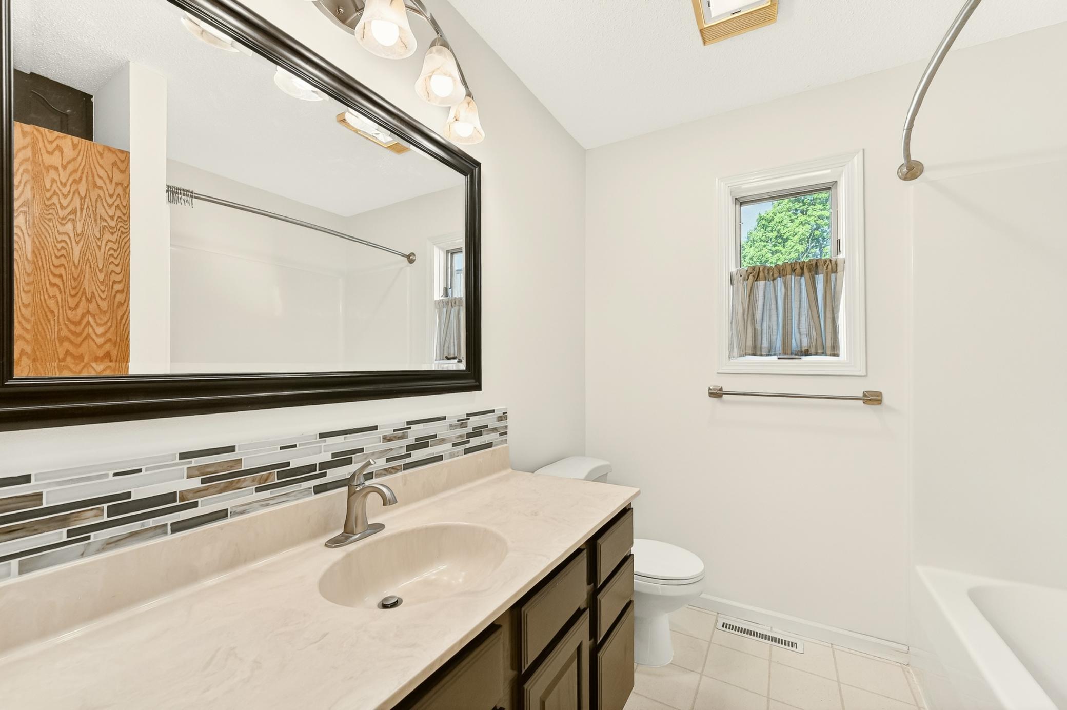 94 Maple Street Property Photo 14