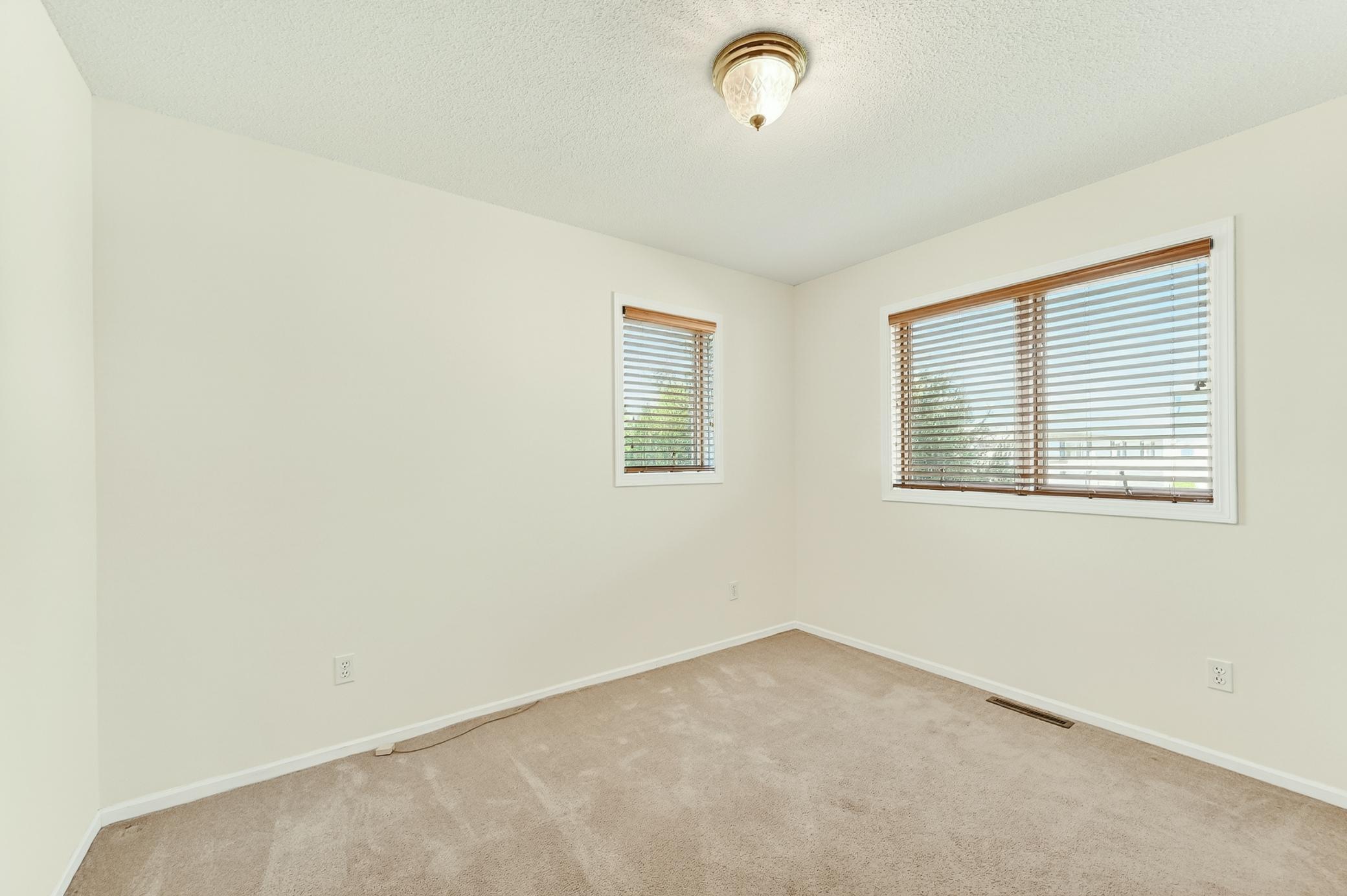 94 Maple Street Property Photo 18