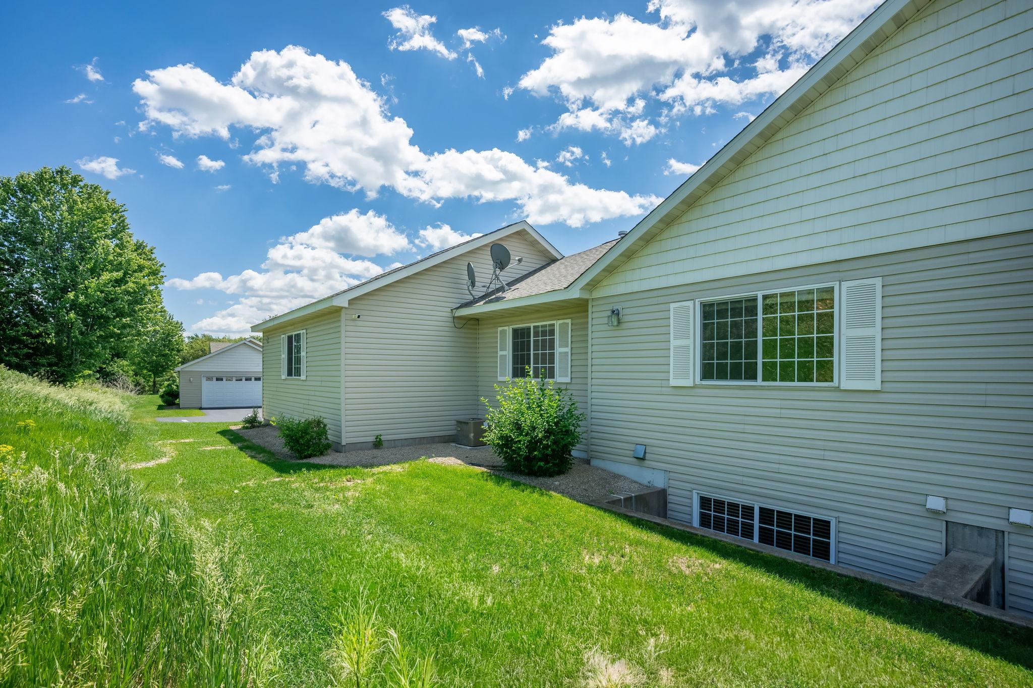 57 Brighton Path Property Photo 25