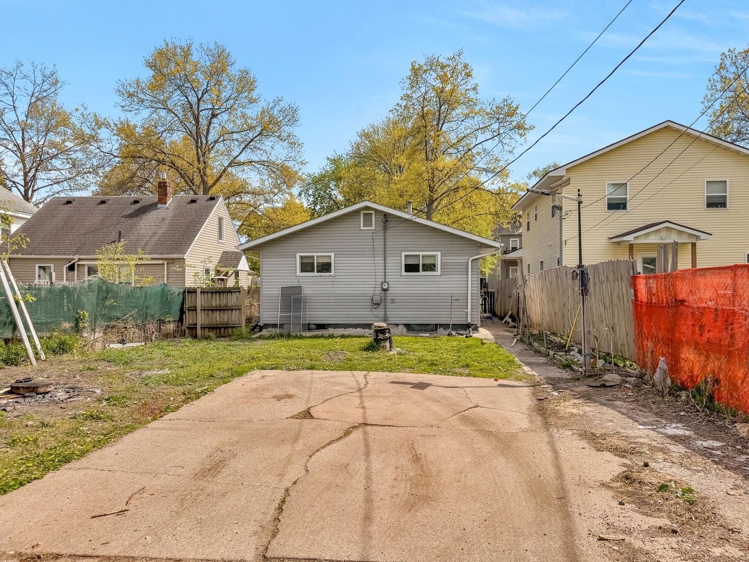 423 Lafond Avenue Property Photo 33