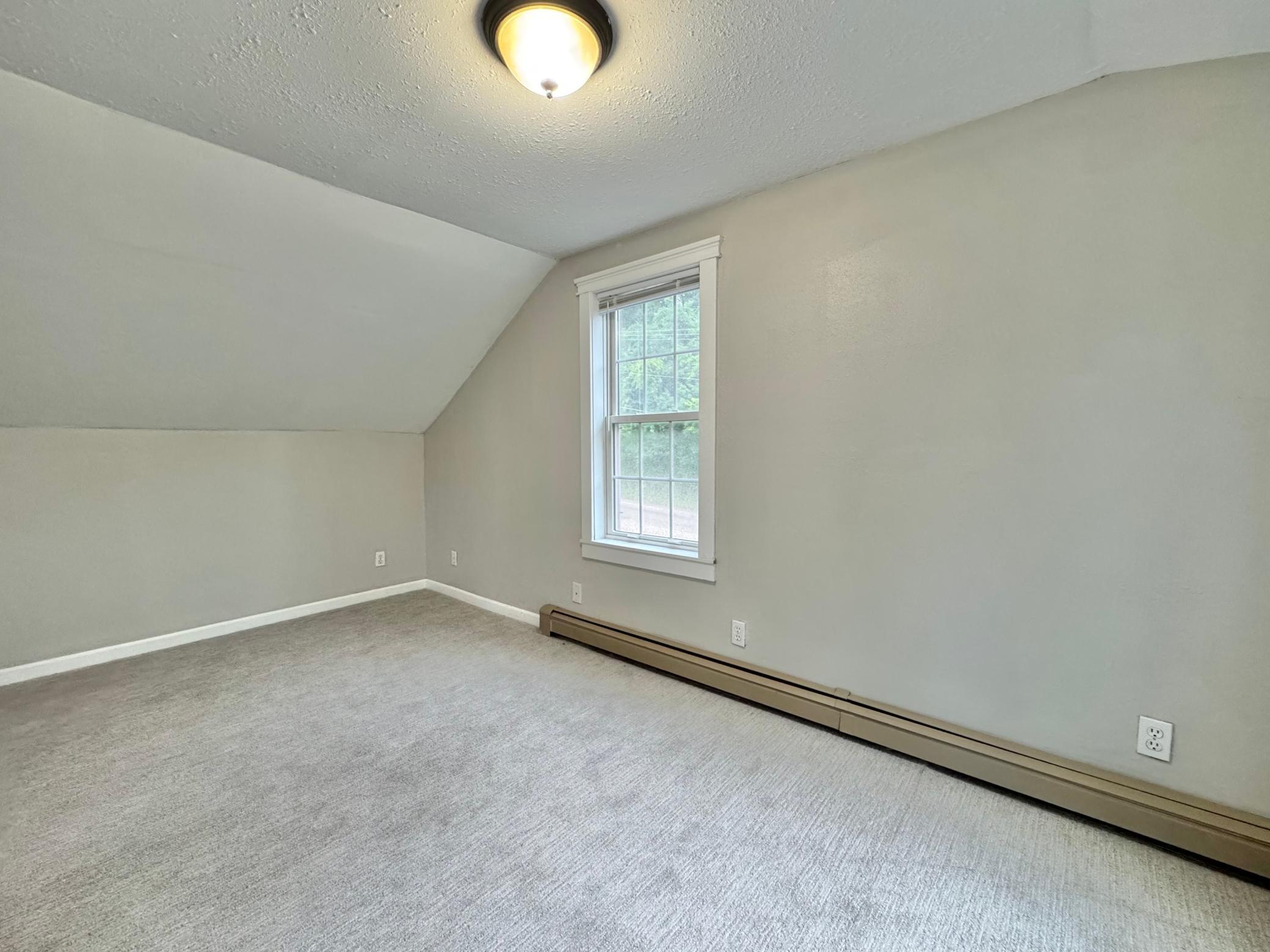 731 College Avenue Property Photo 11