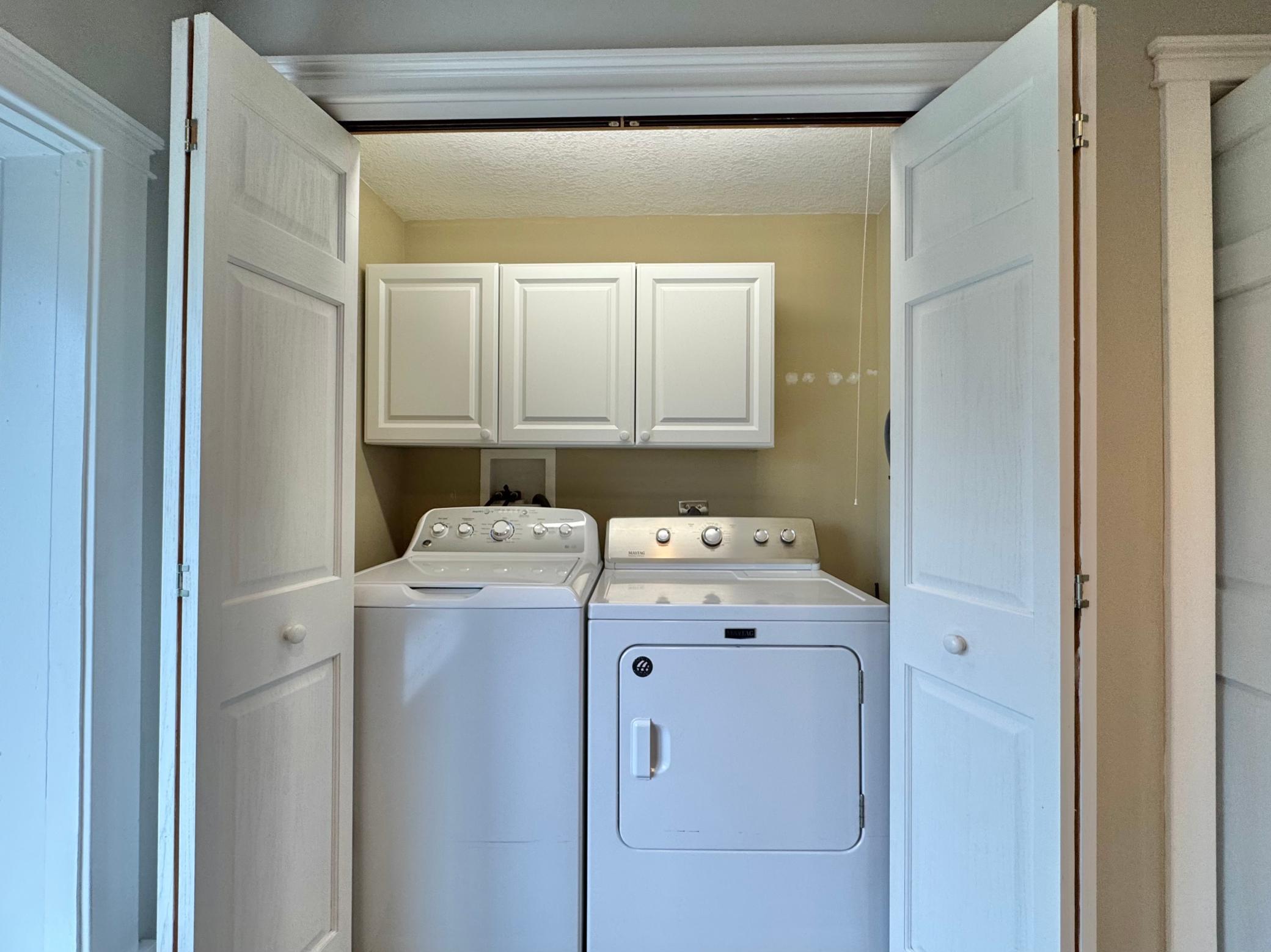 731 College Avenue Property Photo 12