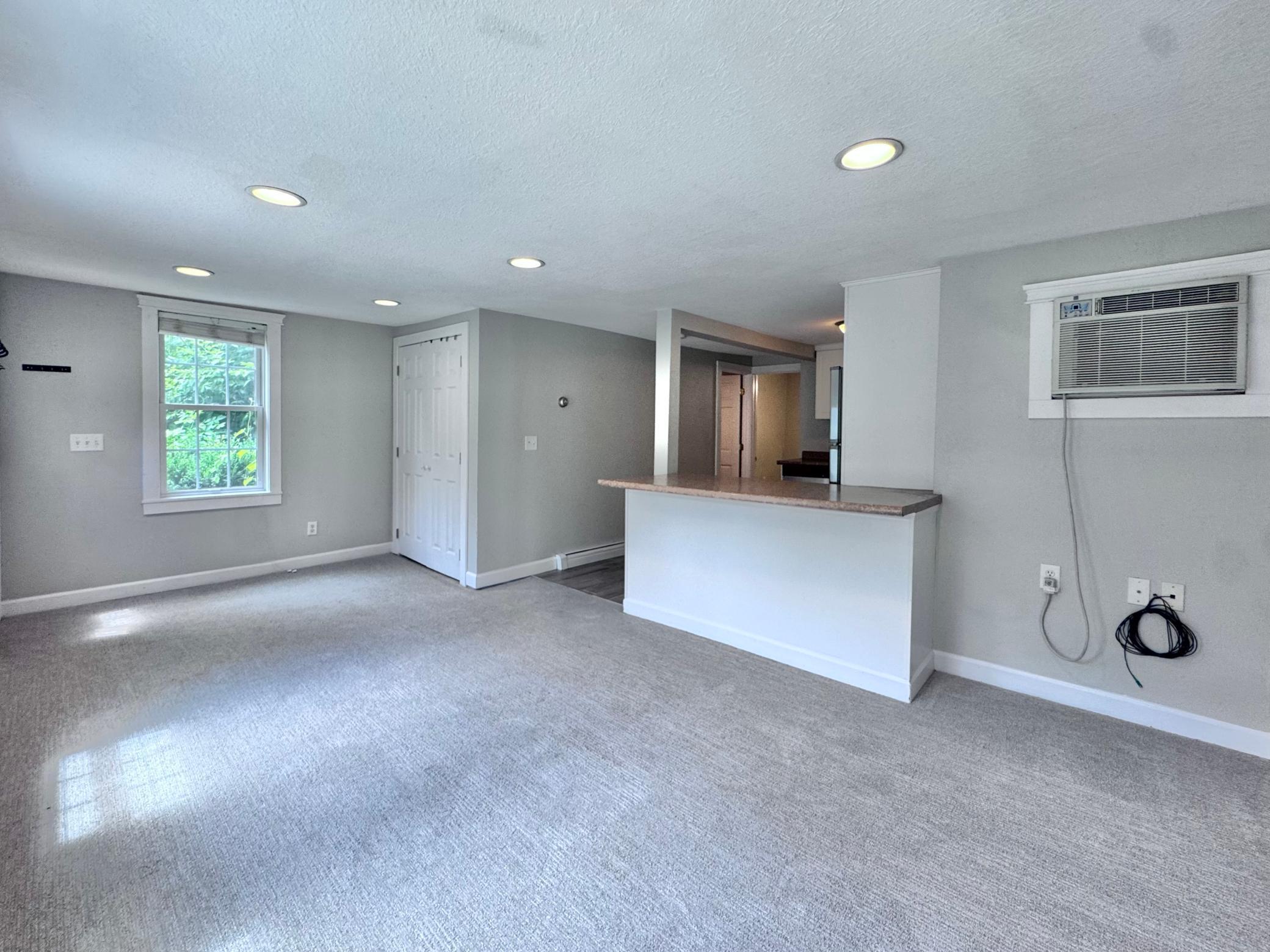 731 College Avenue Property Photo 16