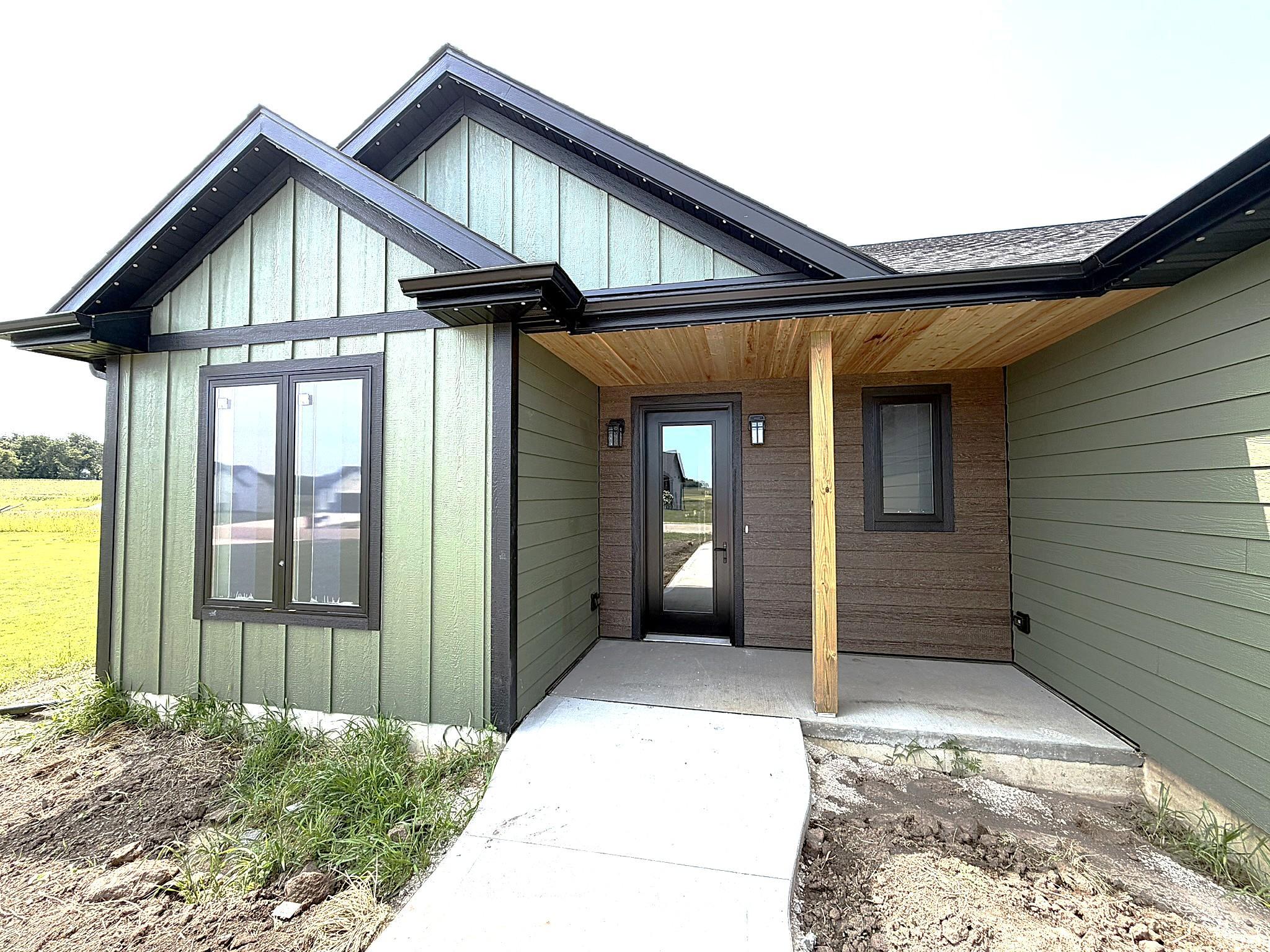 145 Rolling Hills Drive Property Photo 3