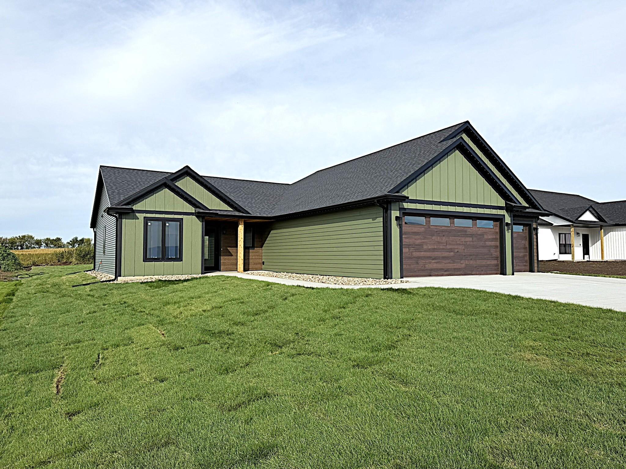 145 Rolling Hills Drive Property Photo 3