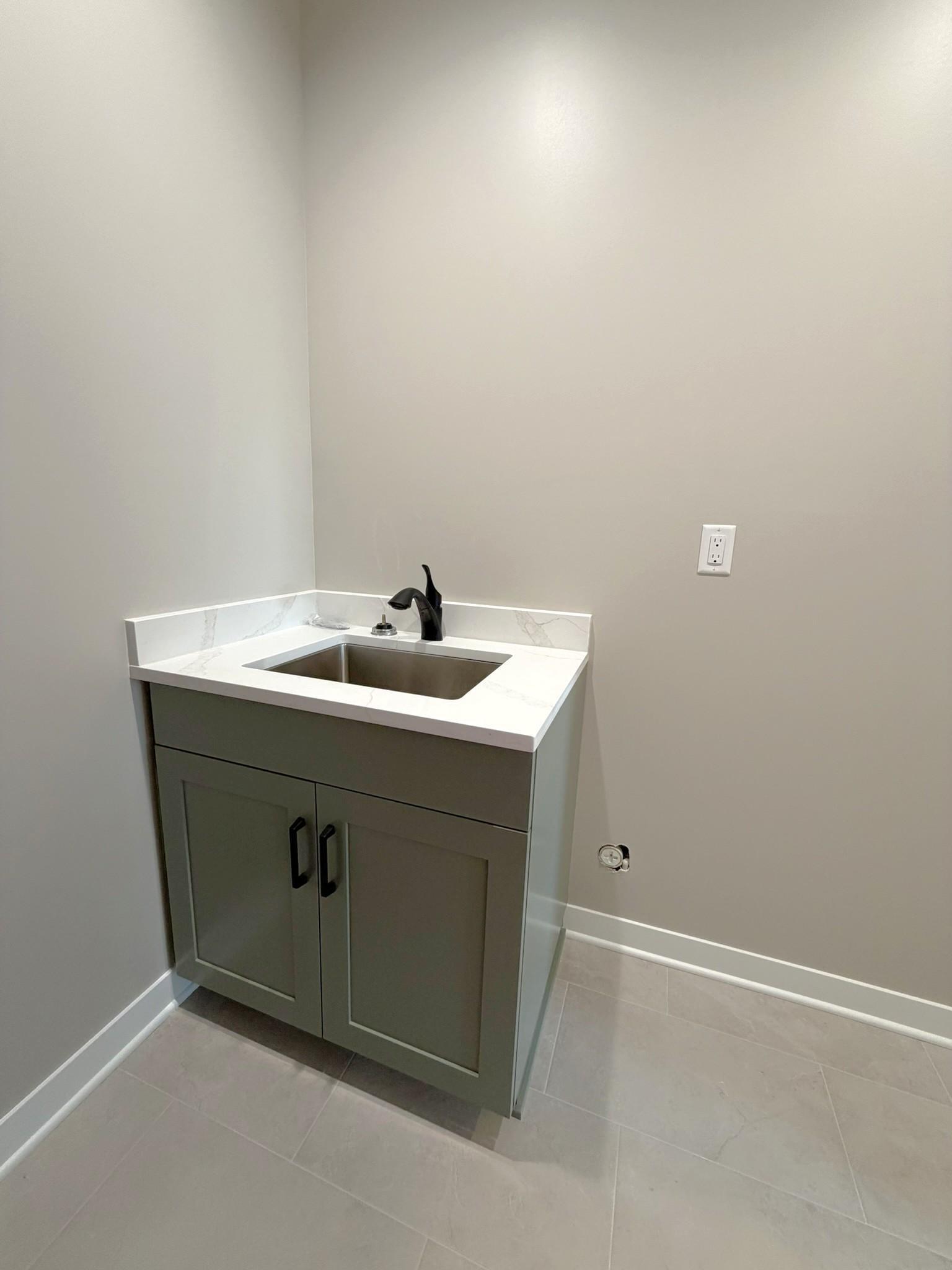 145 Rolling Hills Drive Property Photo 44