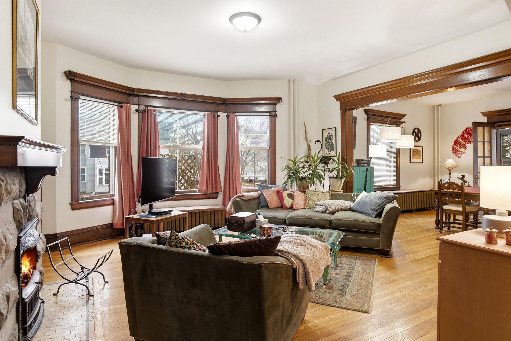 352 Bates Avenue Property Photo 8