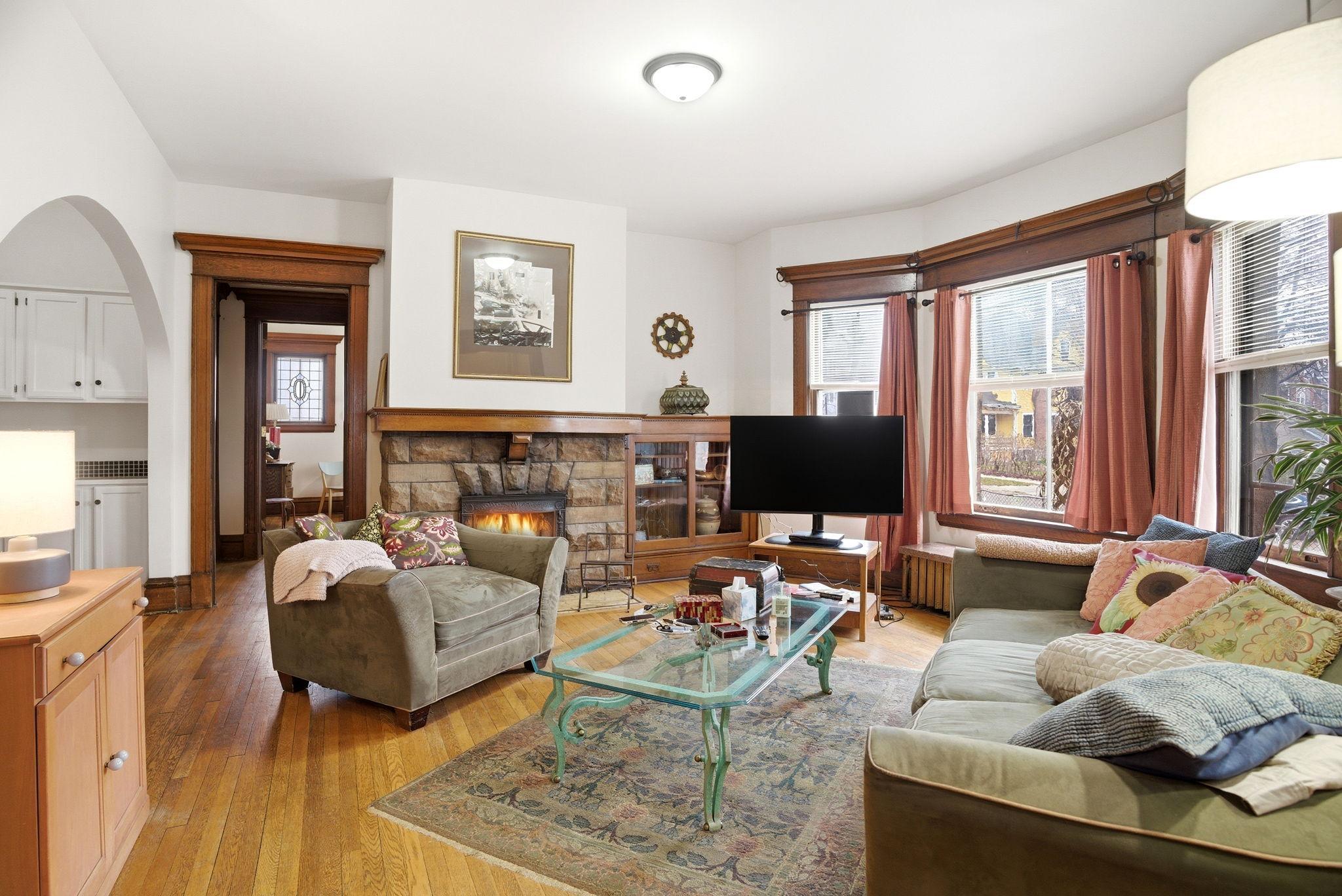352 Bates Avenue Property Photo 10